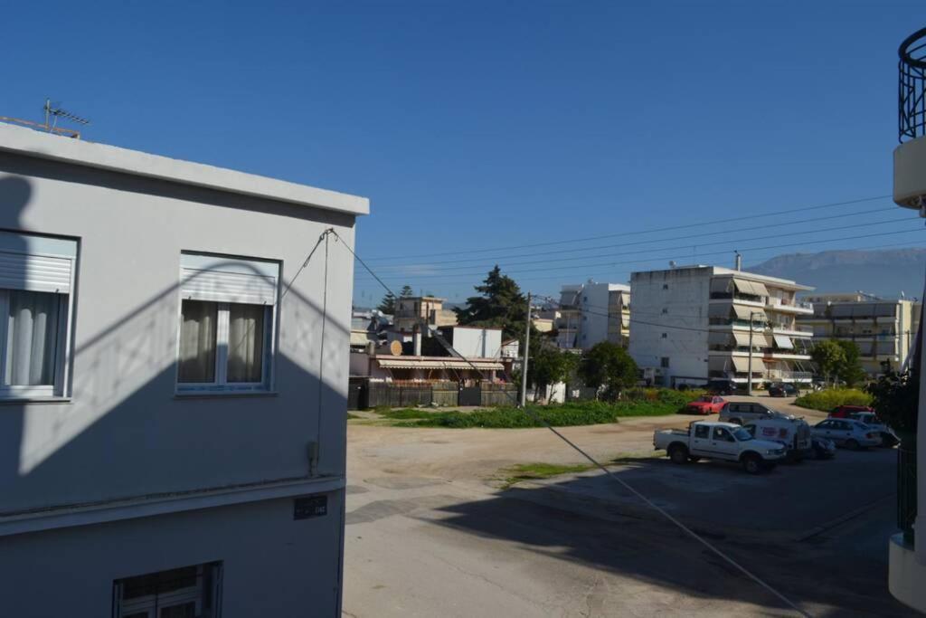 Paris House 2 Apartment Patras Luaran gambar