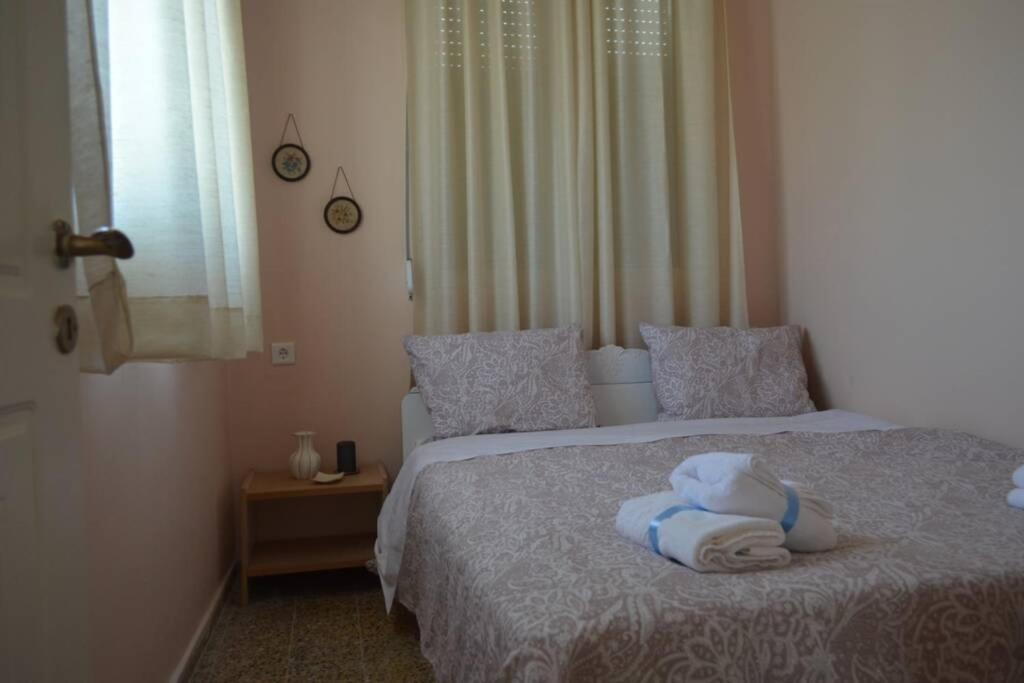 Paris House 2 Apartment Patras Luaran gambar