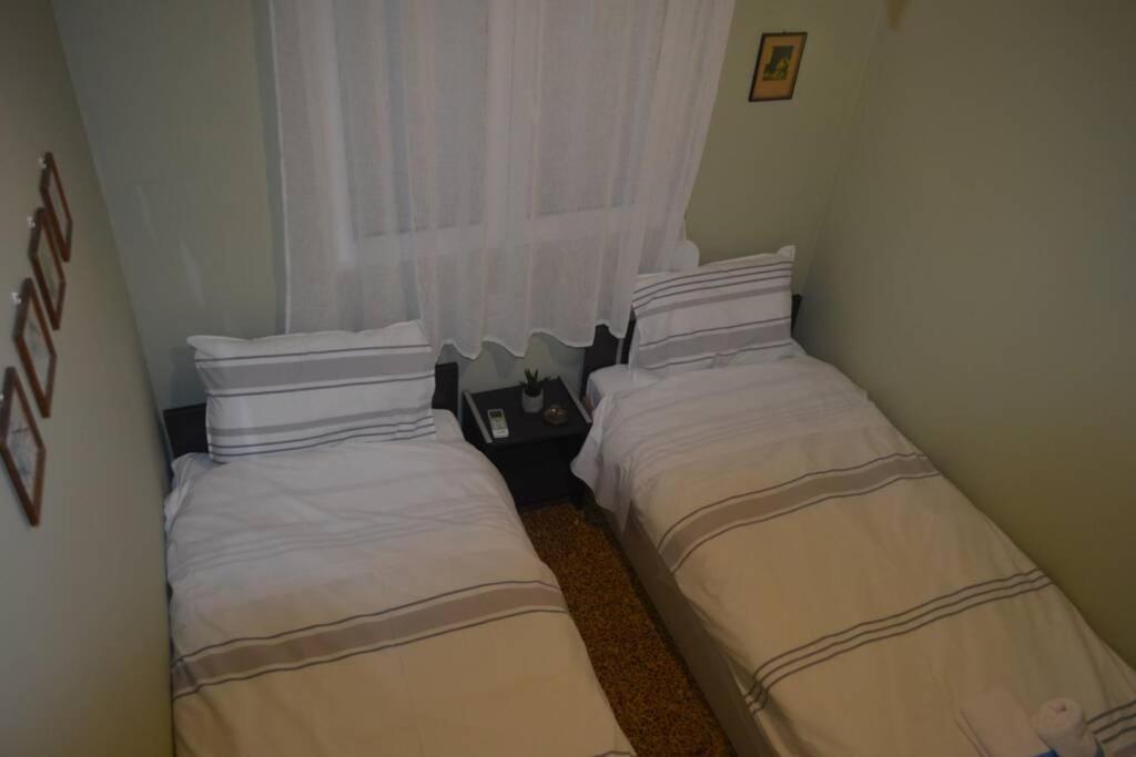 Paris House 2 Apartment Patras Luaran gambar